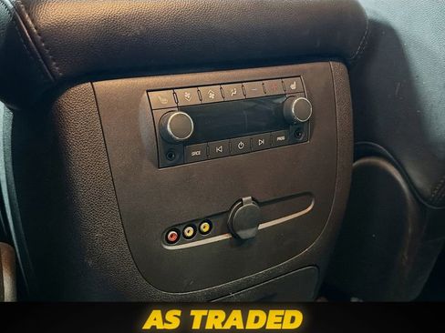 Used 2012 Chevrolet Suburban LTZ AWD/4WD image 26