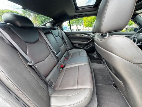 Used 2025 Cadillac CT5 V w/ Technology Package RWD image 21