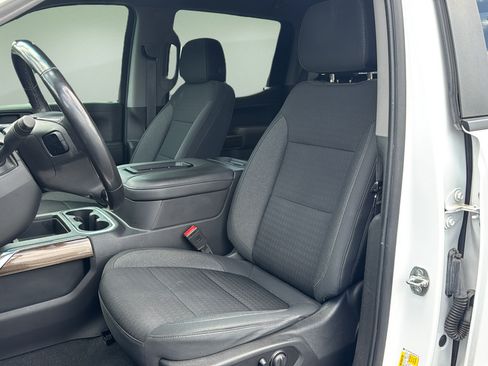Used 2021 Chevrolet Silverado 1500 RST w/ Convenience Package II RWD image 10