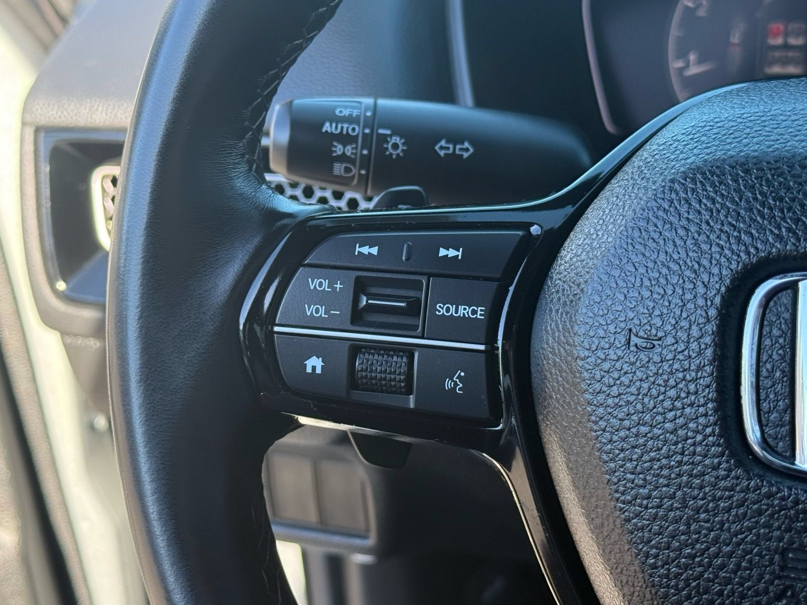 Used 2025 Honda Civic Sport image 18