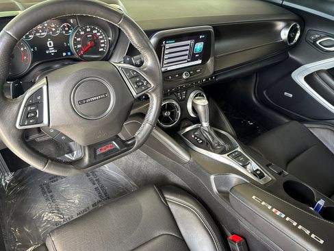 Used 2016 Chevrolet Camaro SS image 13