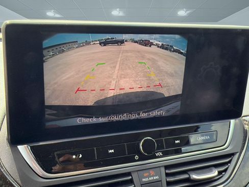 Used 2024 Nissan Altima 2.5 SR w/ SR Premium Package FWD image 20