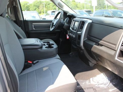 Used 2024 RAM 1500 Classic SLT AWD/4WD image 30