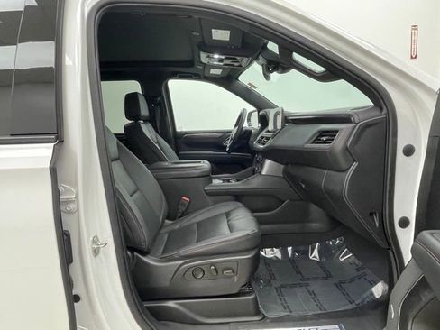 Certified 2023 Chevrolet Suburban RST image 15