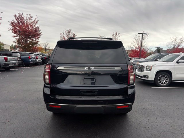 Used 2021 Chevrolet Tahoe Z71 w/ Luxury Package AWD/4WD image 7