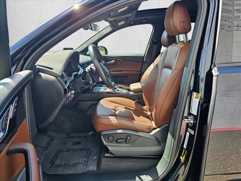 Used 2018 Audi Q7 3.0T Prestige AWD/4WD image 19