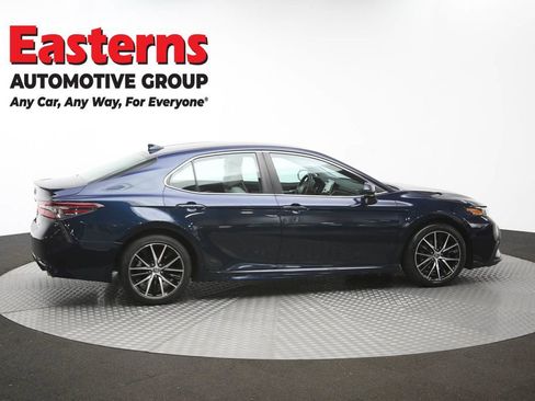Used 2021 Toyota Camry SE FWD image 43