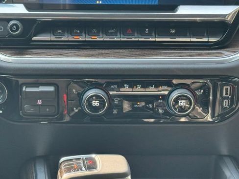 New 2026 Chevrolet Silverado 1500 RST w/ Safety Package AWD/4WD image 15