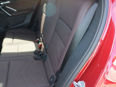 Used 2025 BMW X2 xDrive28i AWD/4WD image 19