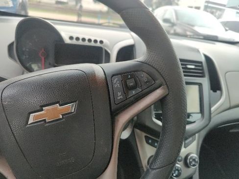 Used 2014 Chevrolet Sonic LT FWD image 27