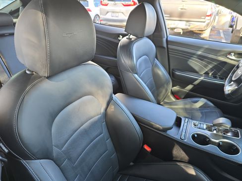 Used 2022 Kia Stinger GT2 w/ Scorpion Package image 10