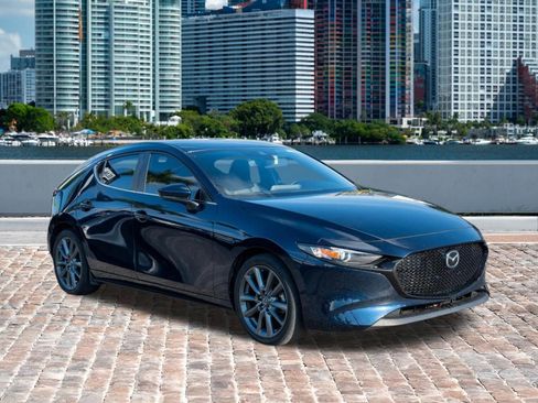 Used 2023 MAZDA MAZDA3 s image 9