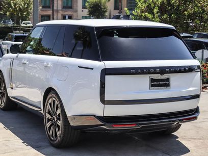 New 2026 Land Rover Range Rover SE