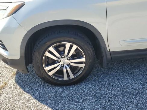 Used 2017 Honda Pilot EX-L image 8