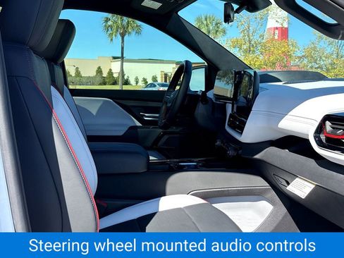 New 2025 Chevrolet Silverado EV RST AWD/4WD image 9