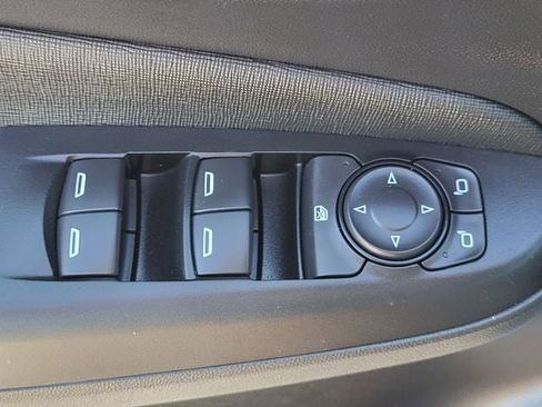 Used 2025 Buick Envista Preferred w/ Convenience I Package FWD image 8