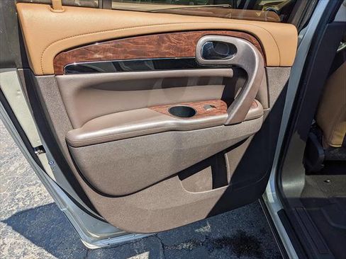 Used 2017 Buick Enclave Premium w/ Experience Buick Package image 13