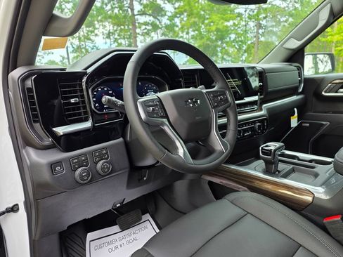 New 2026 Chevrolet Silverado 1500 RST w/ RST All Star Premium Package AWD/4WD image 13