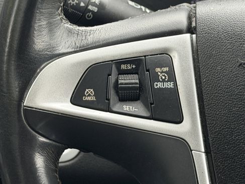 Used 2017 Chevrolet Equinox LT w/ Convenience Package FWD image 13