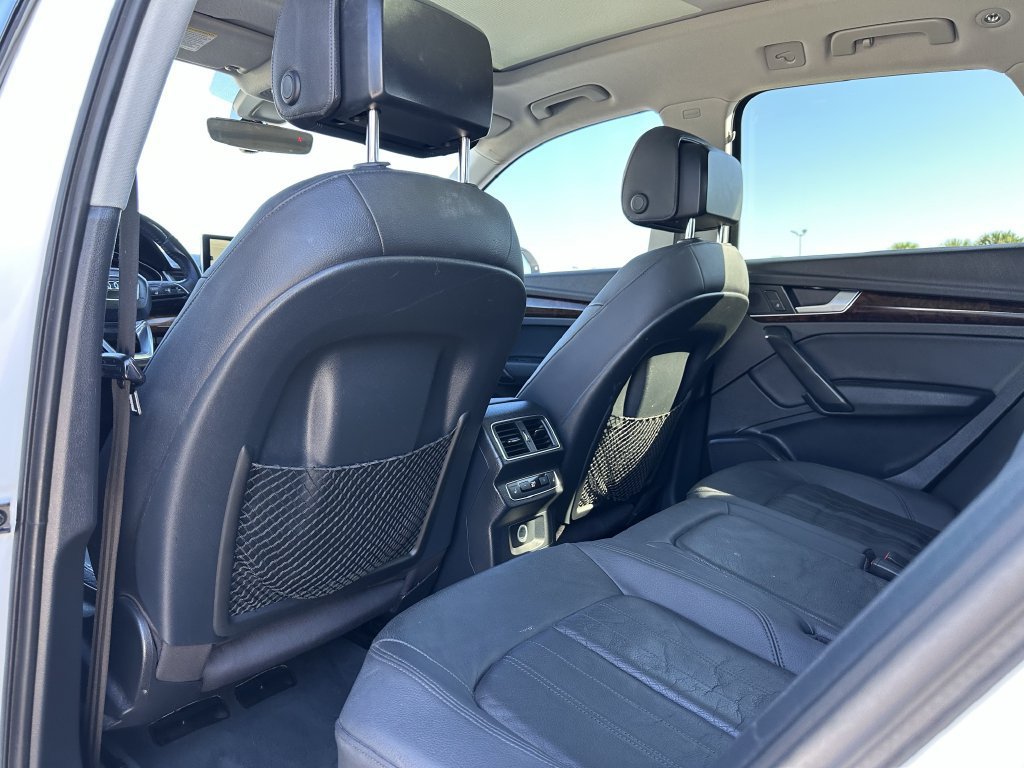 Used 2018 Audi Q5 2.0T Premium Plus w/ Premium Plus Package AWD/4WD image 18