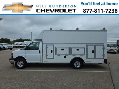 New 2025 Chevrolet Express 3500 w/ Power Convenience Package image 3