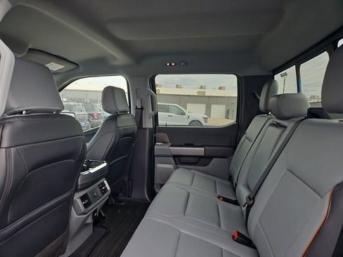 New 2025 Ford F150 Lariat w/ Equipment Group 501A Mid image 19