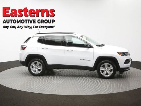 Used 2022 Jeep Compass Latitude w/ Convenience Group AWD/4WD image 45