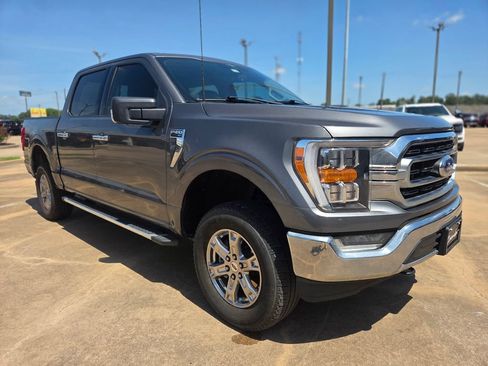 Used 2023 Ford F150 XLT w/ Equipment Group 302A High AWD/4WD image 3