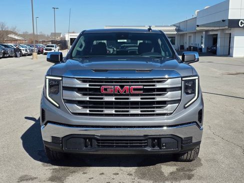 New 2026 GMC Sierra 1500 SLE w/ X31 Off-Road Package image 2