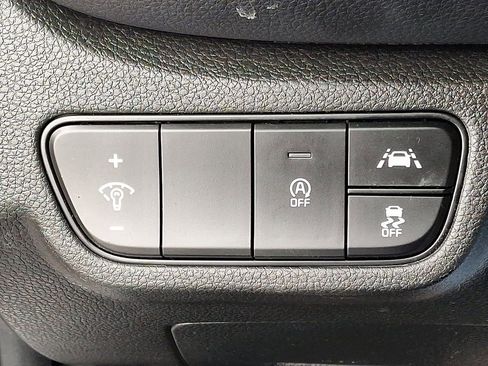 Certified 2023 Kia Seltos S image 27