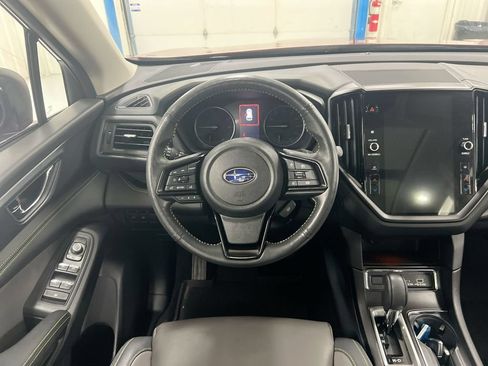 Used 2024 Subaru Ascent Onyx Edition w/ Popular Package Onyx AWD/4WD image 11