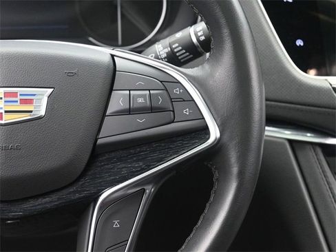 Used 2023 Cadillac XT5 Premium Luxury w/ LPO, Floor Liner Package image 29