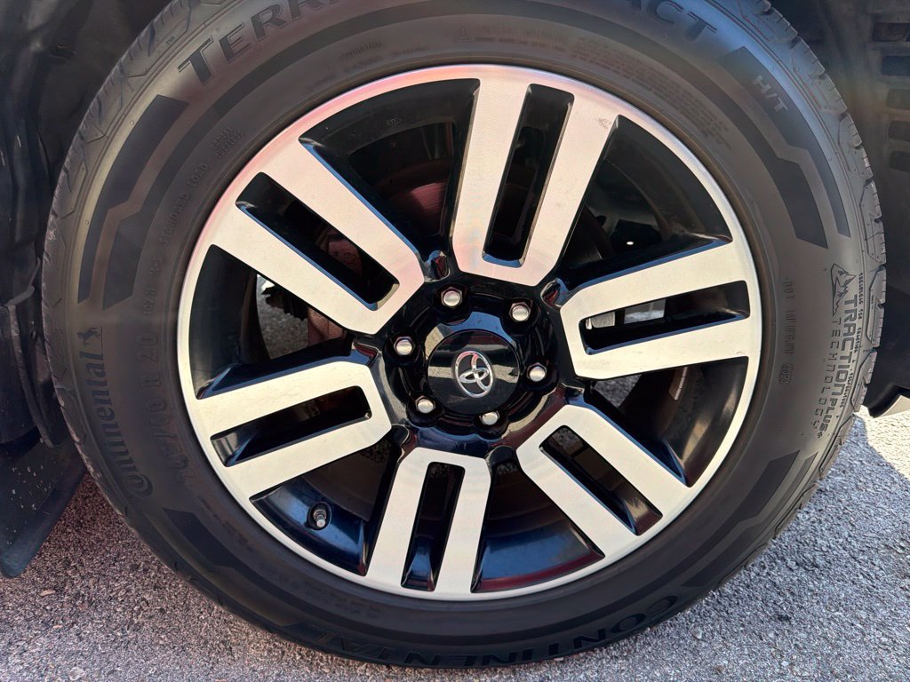 Used 2018 Toyota 4Runner Limited RWD image 5