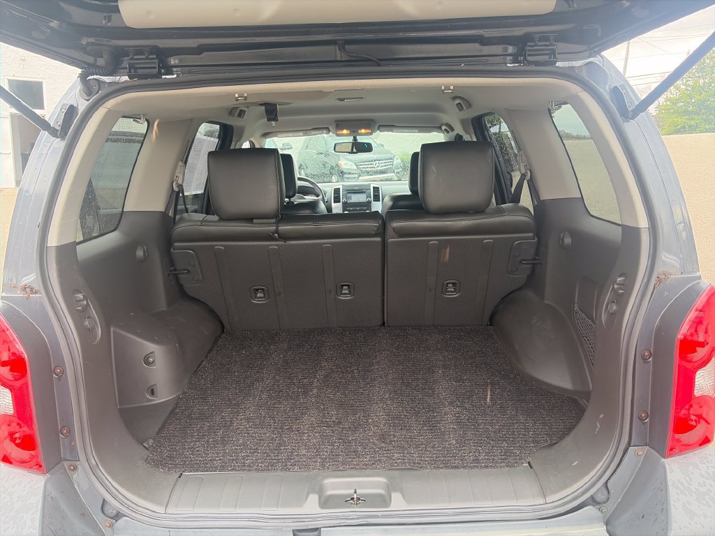 Used 2014 Nissan Xterra PRO-4X w/ Pro-4x Leather Package AWD/4WD image 22