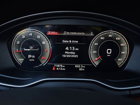 Used 2021 Audi Q5 Premium Plus image 3