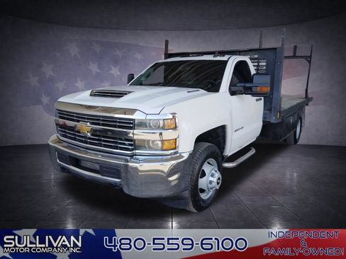 Used 2018 Chevrolet Silverado 3500 2WD Regular Cab image 1