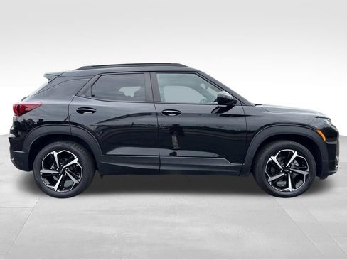 Used 2021 Chevrolet TrailBlazer RS w/ Sun and Liftgate Package AWD/4WD image 6