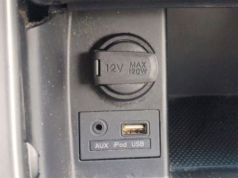 Used 2015 Hyundai Elantra SE w/ Option Group 02 image 29