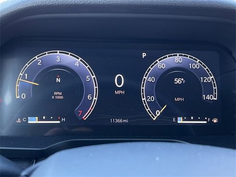 Used 2023 Jeep Grand Cherokee Laredo w/ Luxury Tech Group I image 17