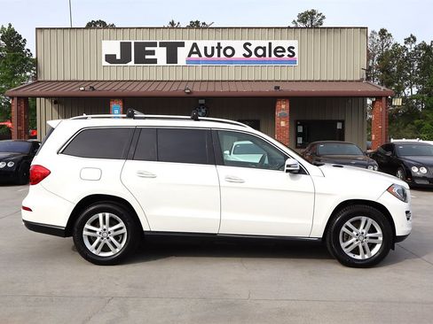 Used 2015 Mercedes-Benz GL 320 BlueTEC 4MATIC image 8