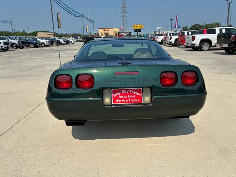 Used 1995 Chevrolet Corvette Coupe RWD image 6