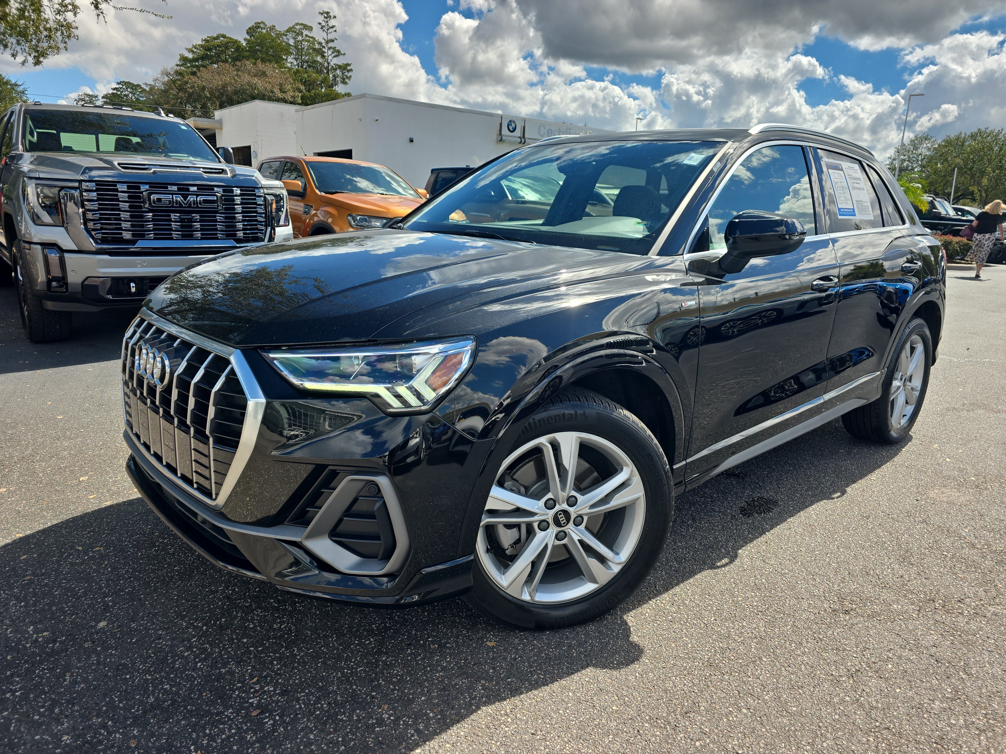 Used 2023 Audi Q3 2.0T Premium Plus w/ Premium Plus Package AWD/4WD image 28