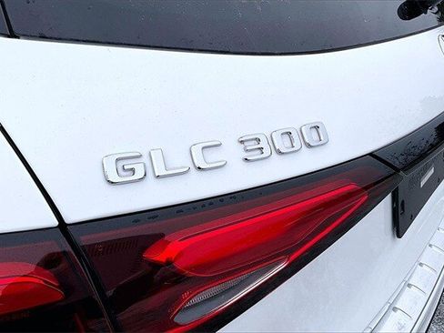 Certified 2025 Mercedes-Benz GLC 300 4MATIC image 27