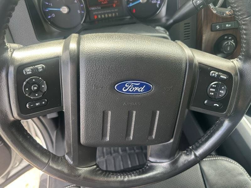 Used 2015 Ford F250 Lariat w/ Lariat Ultimate Package AWD/4WD image 14