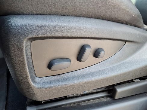 Used 2019 Chevrolet Tahoe Premier image 10