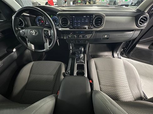 Certified 2022 Toyota Tacoma SR5 image 20