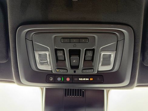 Used 2026 GMC Sierra 2500 Denali Ultimate image 33