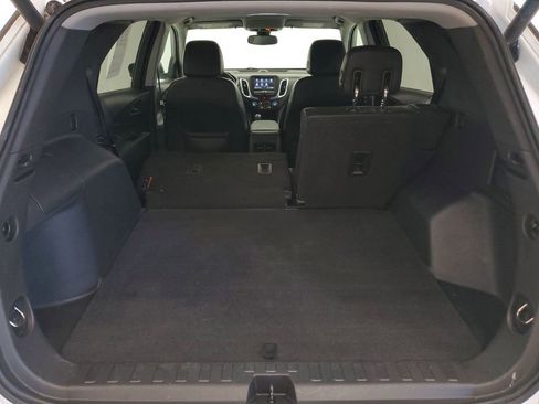 Used 2020 Chevrolet Equinox LT w/ Sport Edition image 24