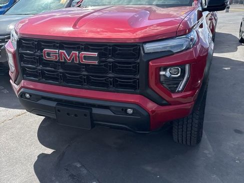 Used 2025 GMC Canyon Elevation w/ Convenience Package AWD/4WD image 2