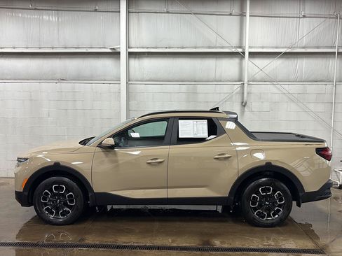 Used 2023 Hyundai Santa Cruz SEL Premium AWD/4WD image 36